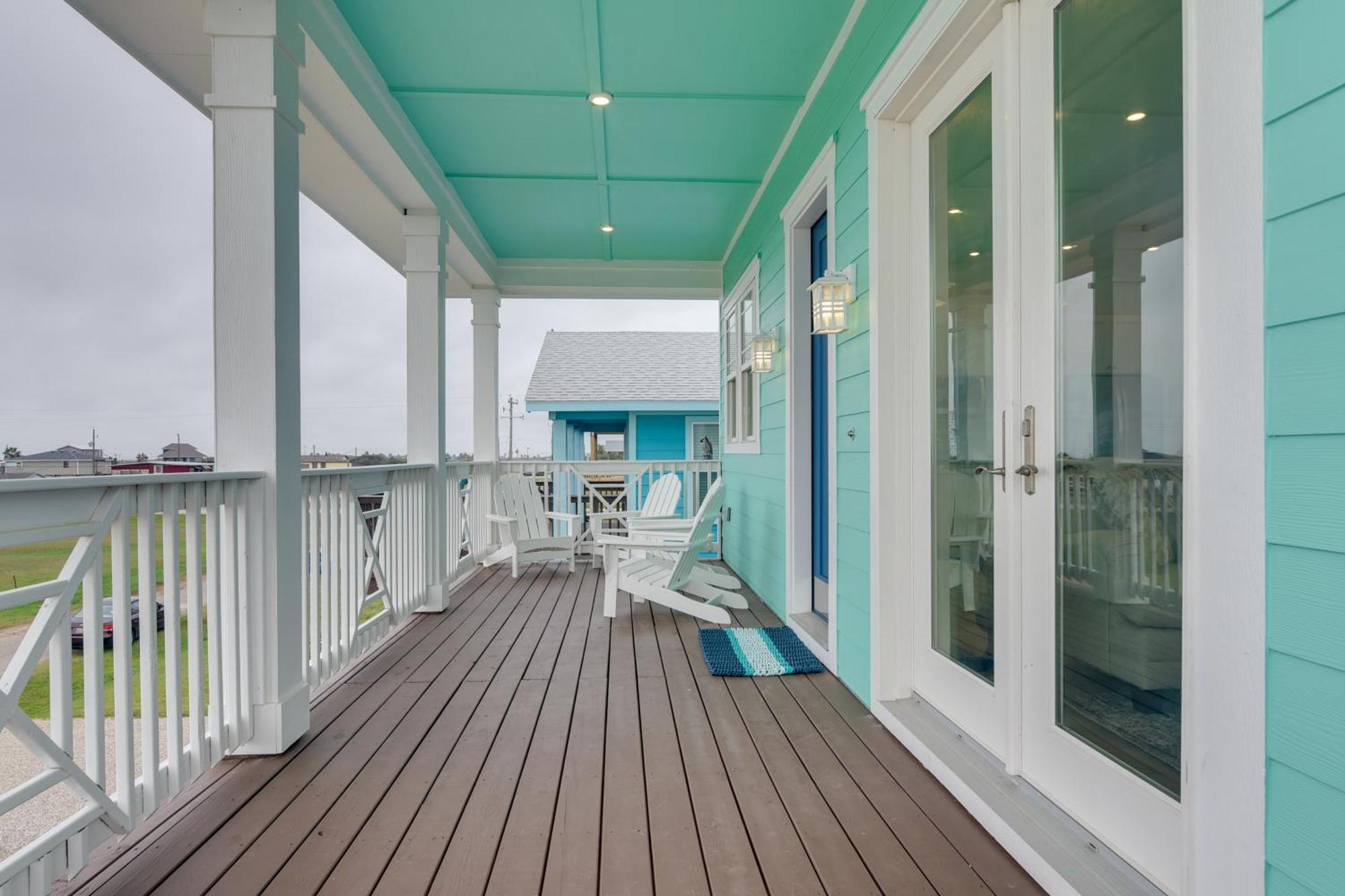 Walk To Ocean Home With Deck In Surfside Beach! Exterior photo