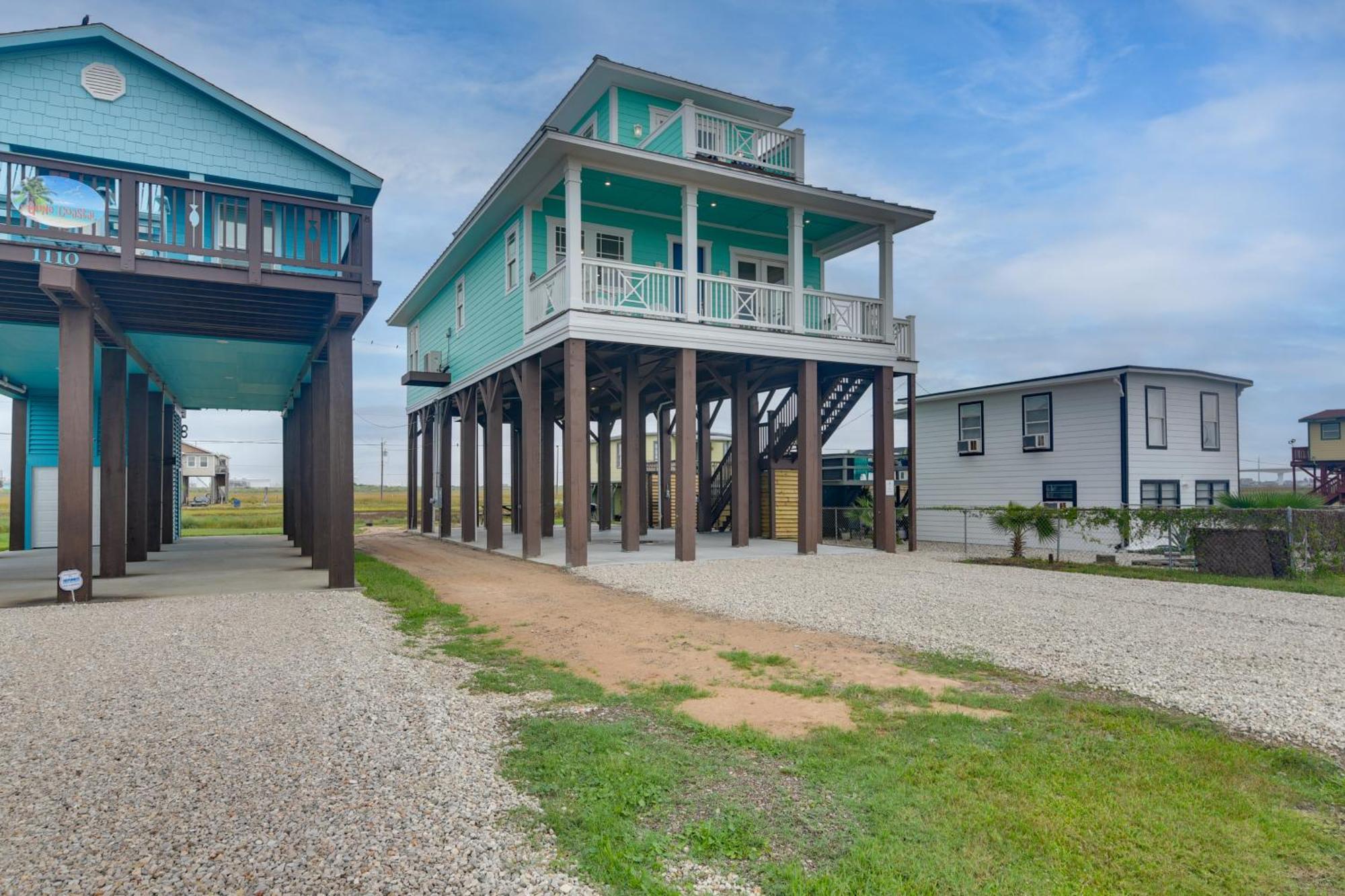 Walk To Ocean Home With Deck In Surfside Beach! Exterior photo